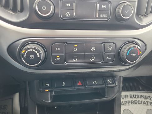 Used 2021 Chevrolet Colorado LT w/ Fleet Safety Package image 17