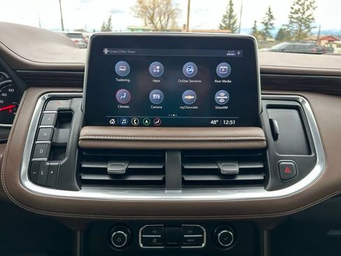 Used 2021 Chevrolet Tahoe High Country w/ Premium Package AWD/4WD image 17