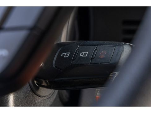 Used 2018 Ford F150 XLT image 28