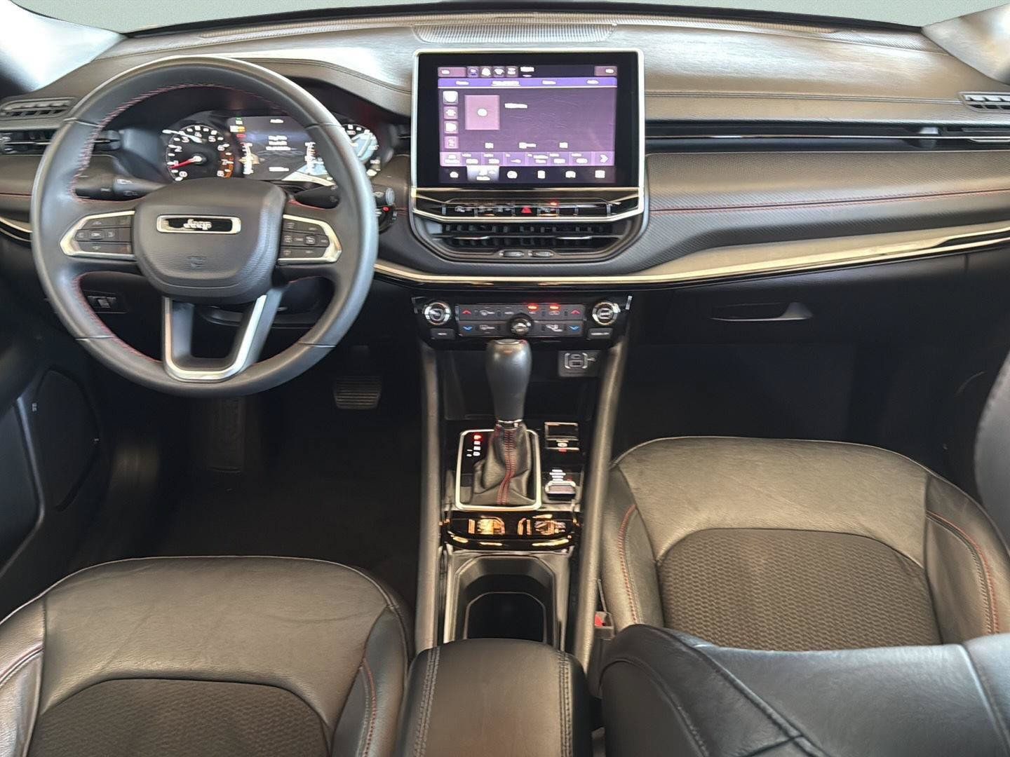 Used 2024 Jeep Compass Trailhawk AWD/4WD image 20