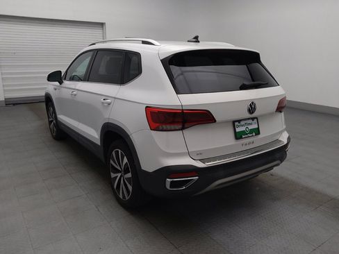 Used 2022 Volkswagen Taos SE FWD image 5