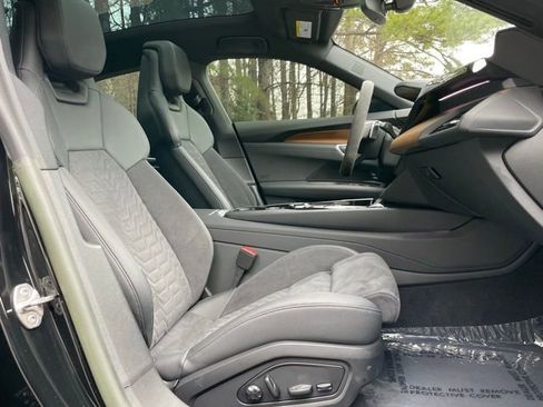 Used 2023 Audi e-tron GT Premium Plus image 20