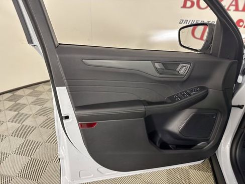 New 2026 Ford Escape Active image 16