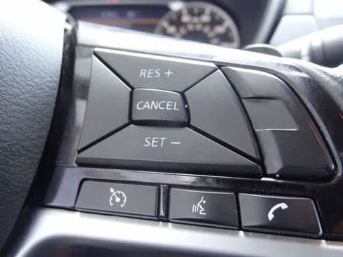 Used 2023 Nissan Altima 2.5 SR FWD image 22