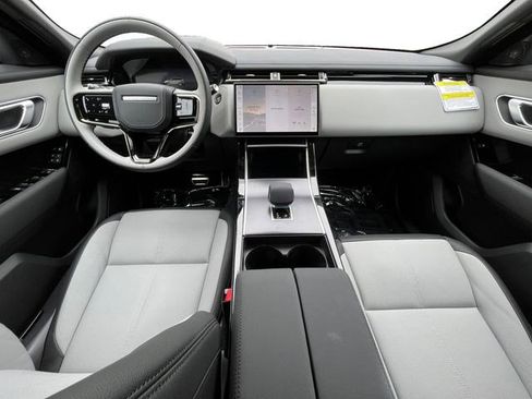 New 2026 Land Rover Range Rover Velar Dynamic SE AWD/4WD image 13