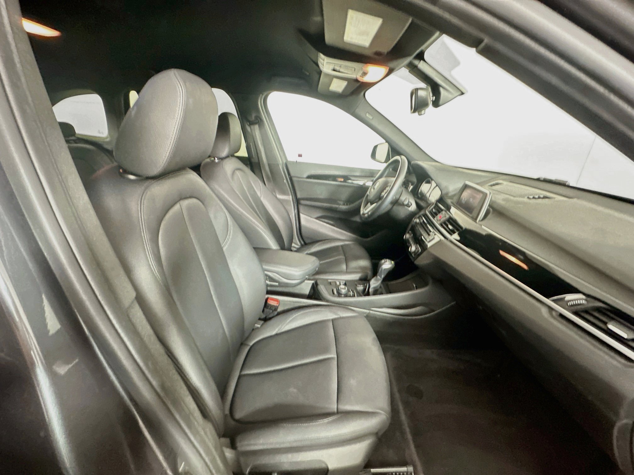 Used 2018 BMW X1 sDrive28i FWD image 30