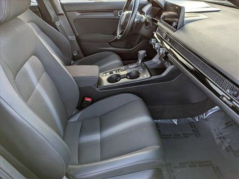 Used 2023 Honda Civic Sport image 19