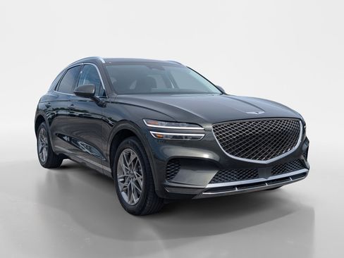 Used 2025 Genesis GV70 2.5T AWD/4WD image 2