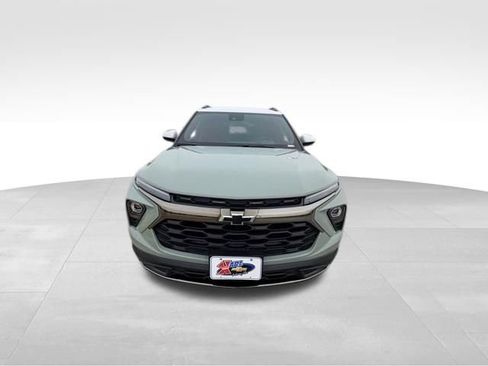 Certified 2025 Chevrolet TrailBlazer ACTIV w/ Driver Confidence Package image 3