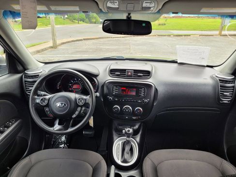 Used 2016 Kia Soul image 7