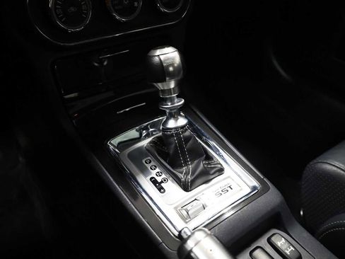 Used 2011 Mitsubishi Lancer Evolution MR image 27