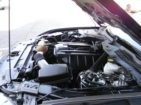 Used 2019 Ford Mustang Premium image 23