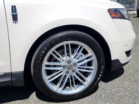 Used 2018 Lincoln MKT AWD w/ Technology Package image 7