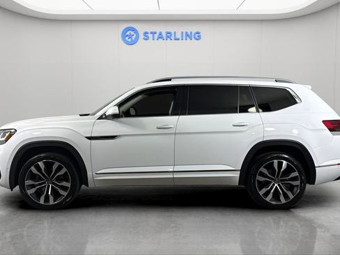 Used 2022 Volkswagen Atlas SEL Premium image 3