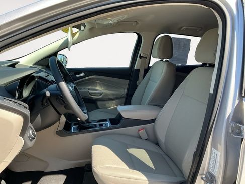Used 2017 Ford Escape SE AWD/4WD image 11