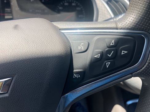 Used 2022 Chevrolet Malibu LT FWD image 21