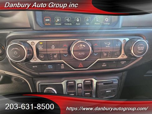 Used 2021 Jeep Wrangler Unlimited Rubicon 4xe w/ Cold Weather Group image 13