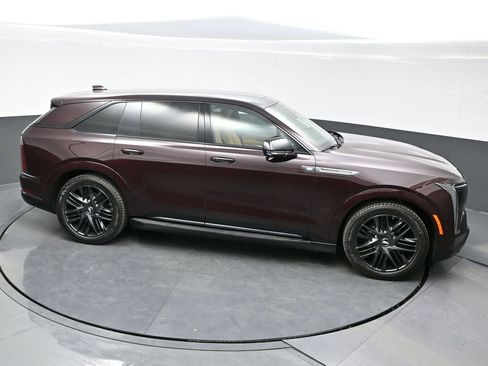 New 2025 Cadillac Escalade IQ Sport 2 w/ LPO, ONYX Package image 32