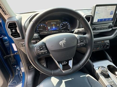 Used 2024 Ford Bronco Sport Outer Banks w/ Tech Package image 11