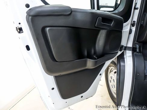 Used 2023 RAM ProMaster 2500 FWD image 15