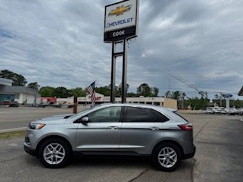 Used 2024 Ford Edge SEL image 1