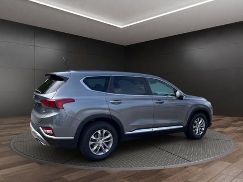 Used 2019 Hyundai Santa Fe SE AWD/4WD image 8