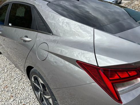 Used 2023 Hyundai Elantra Limited image 25