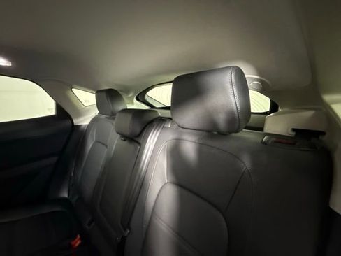 Certified 2020 Jaguar E-PACE image 31