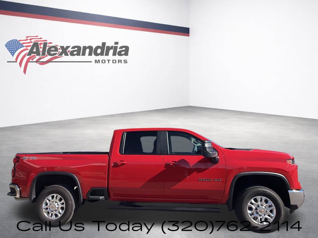 Used 2025 Chevrolet Silverado 2500 LT AWD/4WD image 5