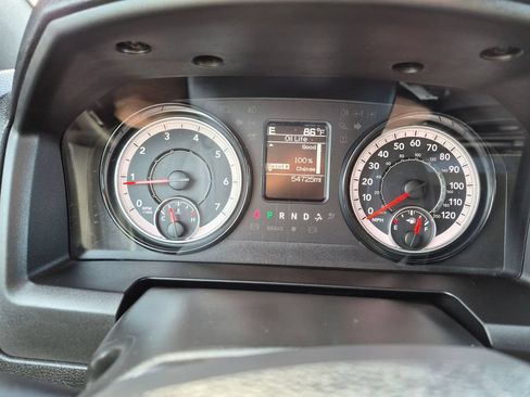 Used 2024 RAM 1500 Warlock RWD image 11
