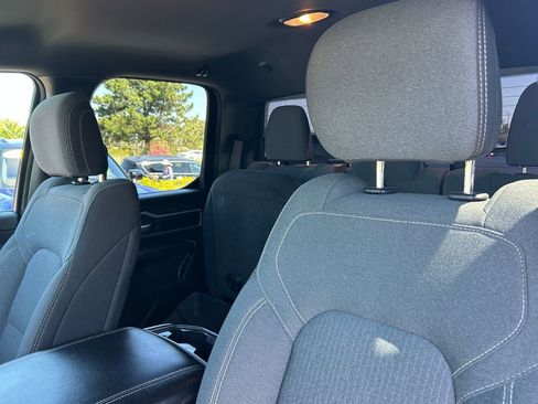 Used 2021 RAM 1500 Big Horn RWD image 14
