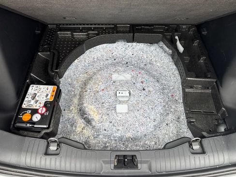 Used 2023 Ford Escape ST-Line w/ Tech Pack #1 AWD/4WD image 27