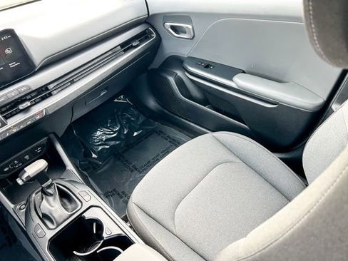 Certified 2025 Kia K4 LXS image 14