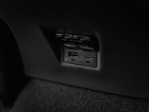 New 2026 Toyota Camry SE image 33