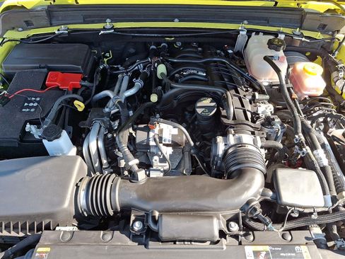 Used 2023 Jeep Wrangler Sport S image 27