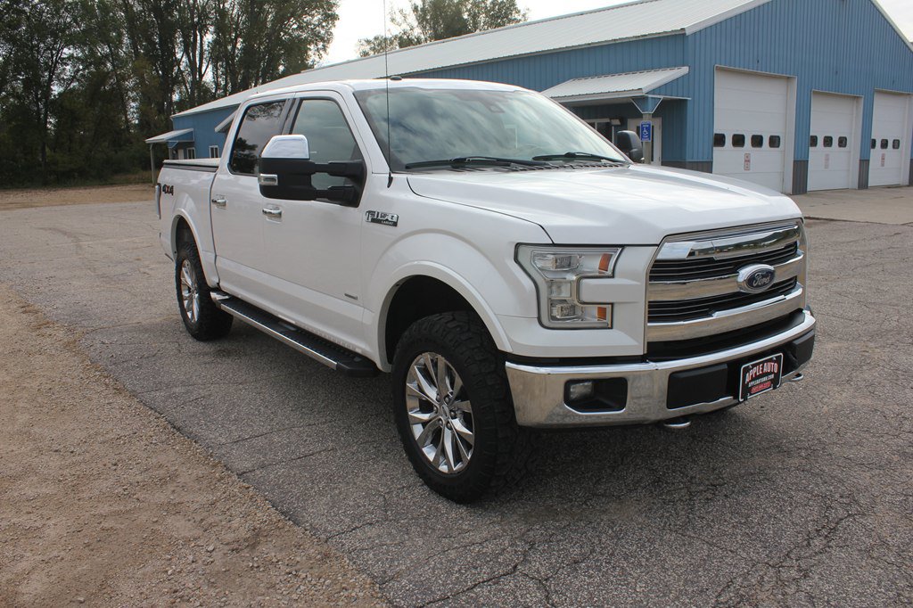 Used 2016 Ford F150 Lariat w/ Equipment Group 502A Luxury AWD/4WD image 3