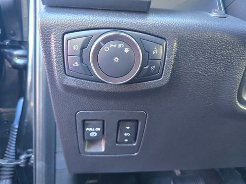 Used 2019 Ford F150 XLT w/ Equipment Group 302A Luxury image 25