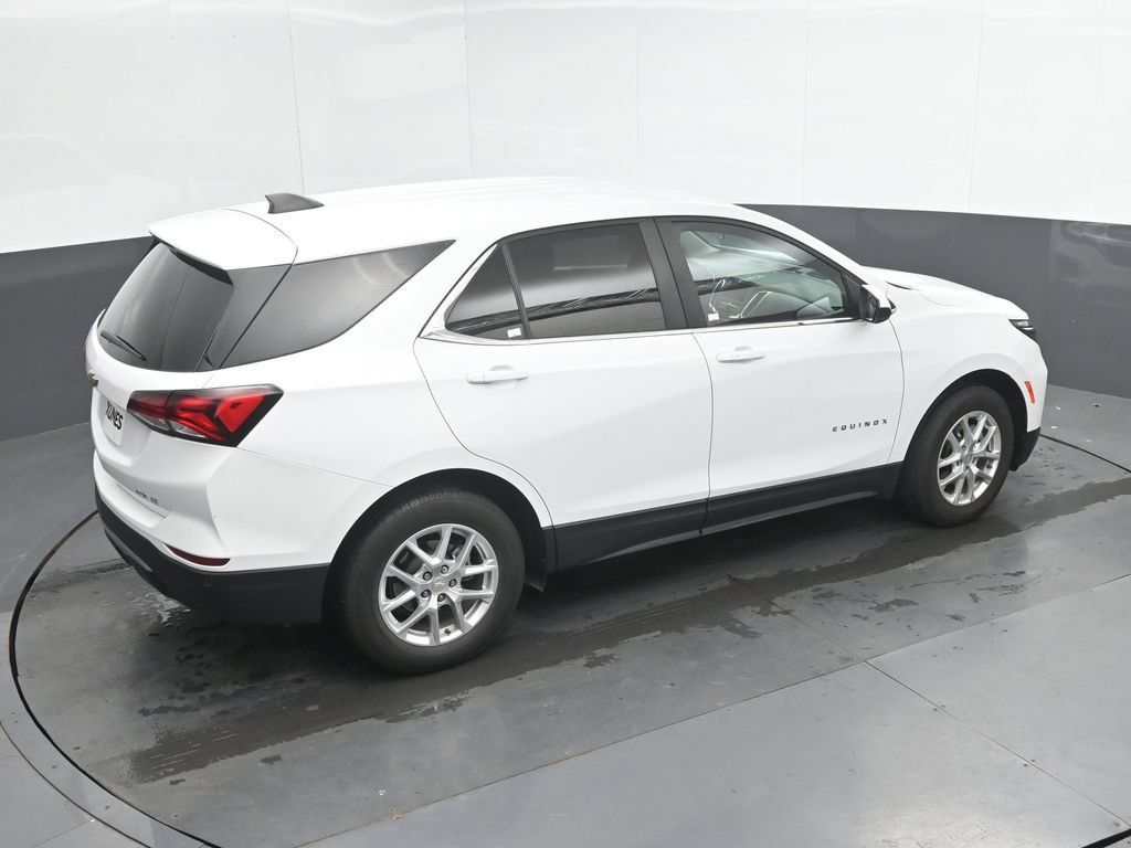 Used 2024 Chevrolet Equinox LT AWD/4WD image 30