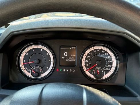 Used 2018 RAM 1500 Express image 18