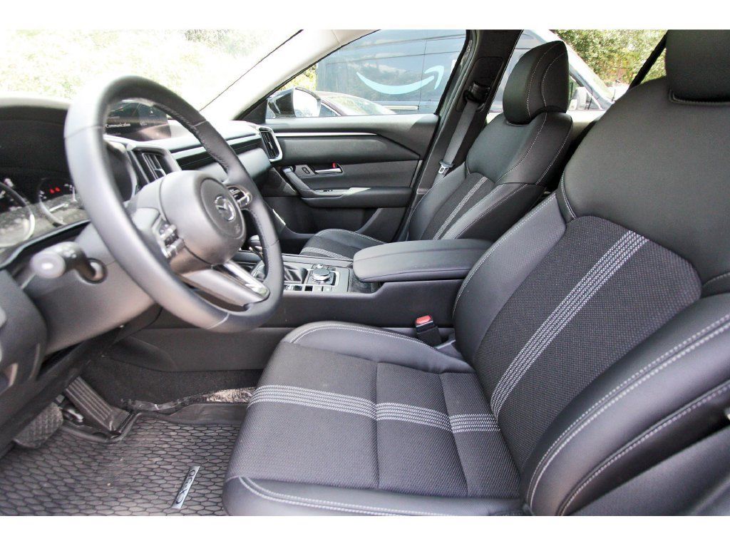 Used 2026 MAZDA CX-50 Meridian Edition w/ Weather Package AWD/4WD image 12