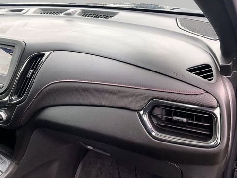 Used 2022 Chevrolet Equinox RS w/ LPO, Floor Liner Package image 29