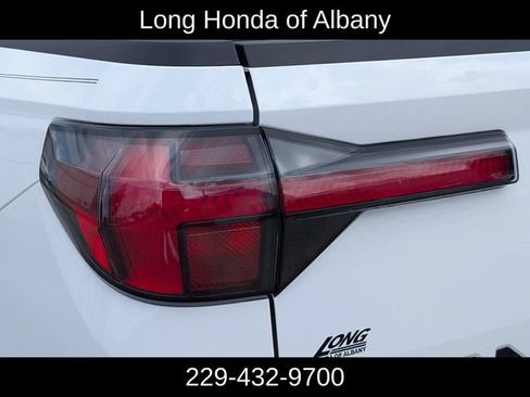 Used 2023 Hyundai Santa Cruz SEL Premium AWD/4WD image 9