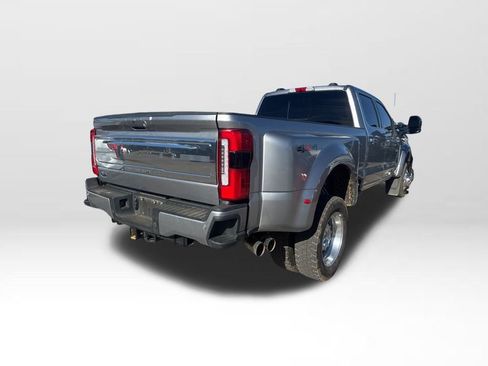 Used 2024 Ford F450 Limited image 4