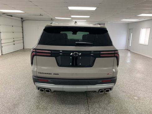 New 2026 Chevrolet Traverse Z71 w/ Driver Confidence Package image 6