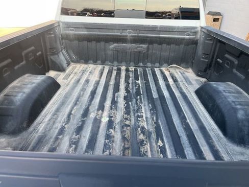 Used 2023 GMC Sierra 2500 AT4 w/ AT4 Premium Plus Package image 6