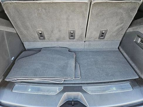 Used 2024 Cadillac Escalade V w/ LPO, ONYX Package image 6