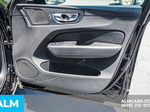 Used 2024 Volvo XC60 B5 Plus AWD/4WD image 54