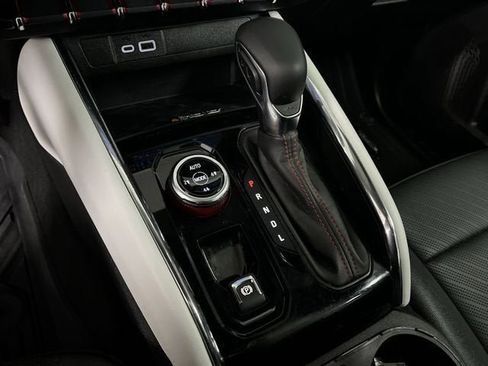 Certified 2024 GMC Canyon AT4X image 16