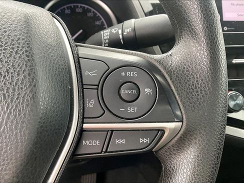 Used 2021 Toyota Camry LE image 14