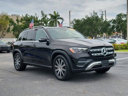 Used 2025 Mercedes-Benz GLE 350 4MATIC image 28